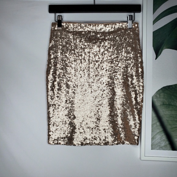 Lulus Dresses & Skirts - Lulu's Rose Gold Sequins Mini Skirt Cocktail Party